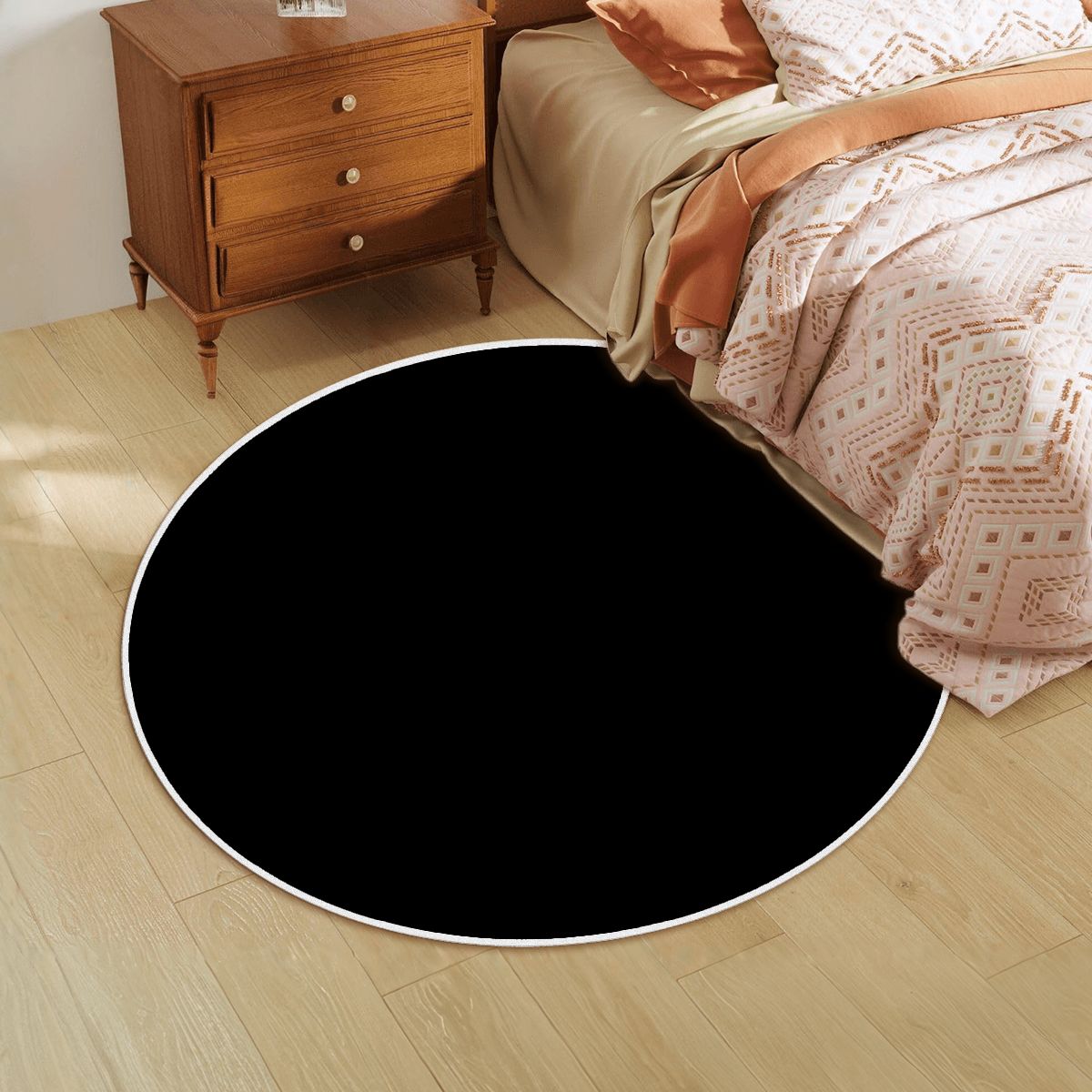 Round  Rug with White Border